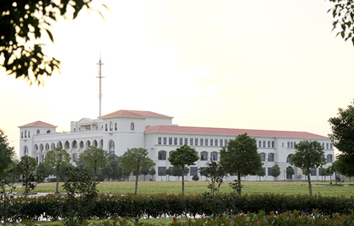 泰安市建設職工中等專業學校