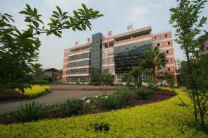 唐山市建筑職工中等專業學校