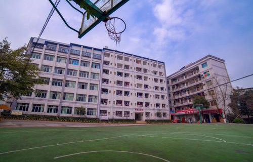 平泉縣職業(yè)技術(shù)教育中心